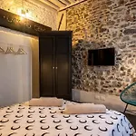 Diamante Nel Porto *