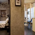 Diamante Nel Porto Genoa