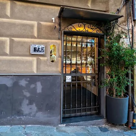 Diamante Nel Porto Genoa